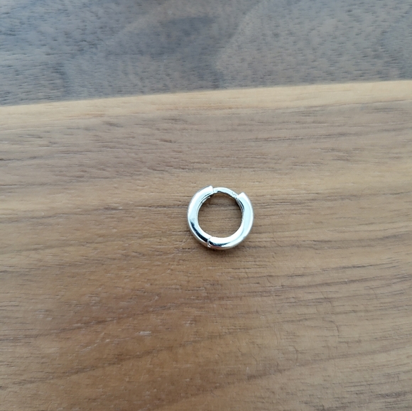 Loop earring silver - Picture 2 of 2